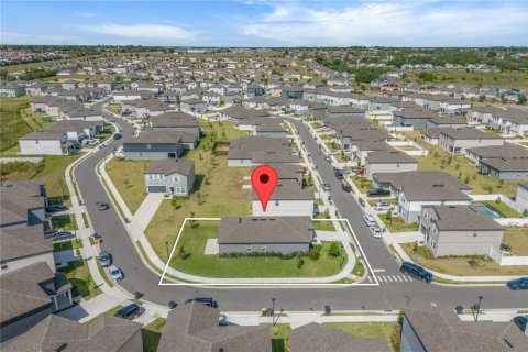 Casa en alquiler en Davenport, Florida, 4 dormitorios, 177.44 m2 № 1917294 - foto 9