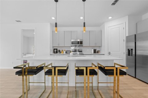 Casa en alquiler en Davenport, Florida, 4 dormitorios, 177.44 m2 № 1917294 - foto 13