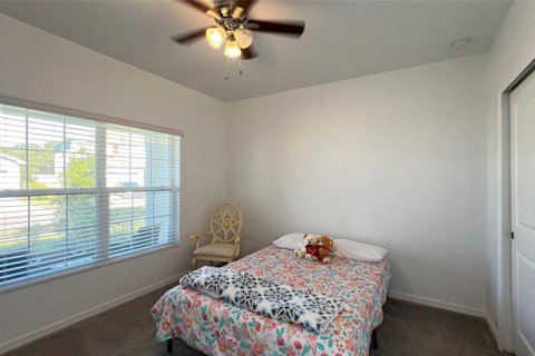 House in Davenport, Florida 4 bedrooms, 196.21 sq.m. № 2093541 - photo 6