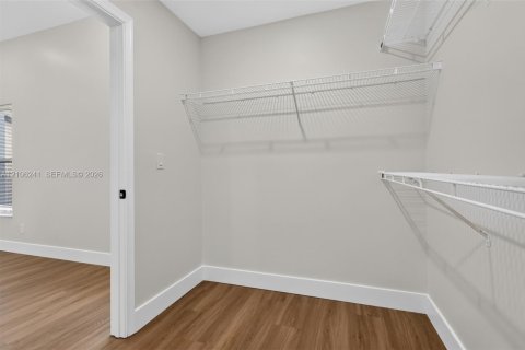 Villa ou maison à vendre à Miramar, Floride: 3 chambres, 155.33 m2 № 2414687 - photo 19
