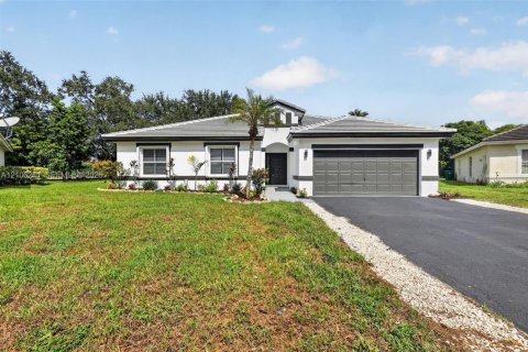 Villa ou maison à Miramar, Floride 3 chambres, 155.33 m2 № 2414687