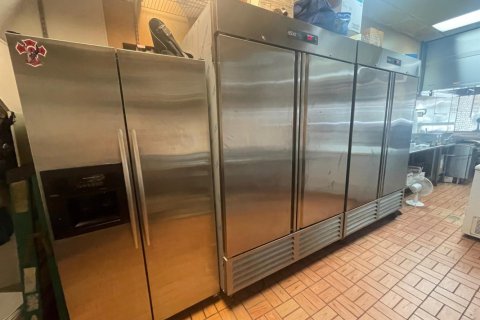 Commercial property in Royal Palm Beach, Florida № 742046 - photo 1