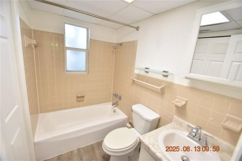 Apartamento en alquiler en Tampa, Florida, 1 dormitorio, 51.1 m2 № 1915600 - foto 18