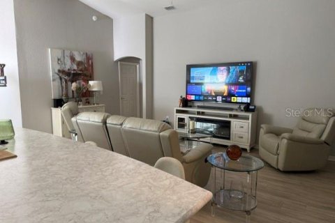 Villa ou maison à vendre à Davenport, Floride: 4 chambres, 157.75 m2 № 2197622 - photo 4
