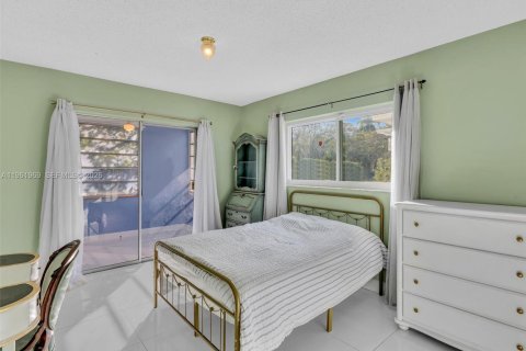 Купить кондоминиум в Холливуд, Флорида 2 спальни, 130.06м2, № 2024694 - фото 25