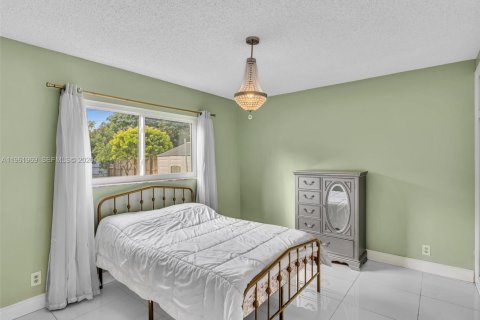 Купить кондоминиум в Холливуд, Флорида 2 спальни, 130.06м2, № 2024694 - фото 17