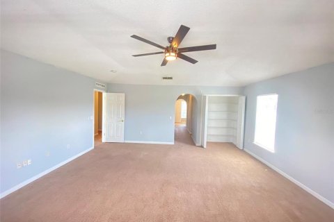House in Orlando, Florida 4 bedrooms, 278.24 sq.m. № 1870742 - photo 30