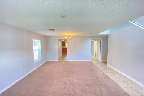 House in Orlando, Florida 4 bedrooms, 278.24 sq.m. № 1870742 - photo 9