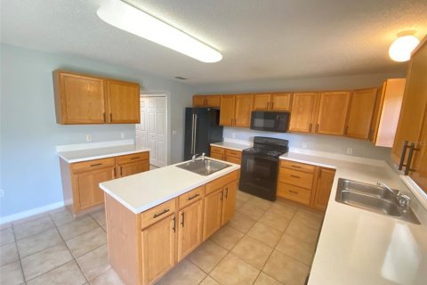 House in Orlando, Florida 4 bedrooms, 278.24 sq.m. № 1870742 - photo 24