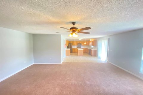House in Orlando, Florida 4 bedrooms, 278.24 sq.m. № 1870742 - photo 21