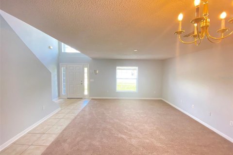 House in Orlando, Florida 4 bedrooms, 278.24 sq.m. № 1870742 - photo 11