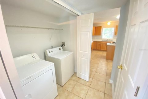 House in Orlando, Florida 4 bedrooms, 278.24 sq.m. № 1870742 - photo 6