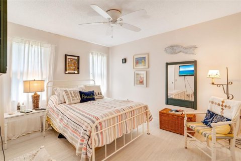 Villa ou maison à vendre à Sarasota, Floride: 2 chambres, 124.49 m2 № 1515740 - photo 20