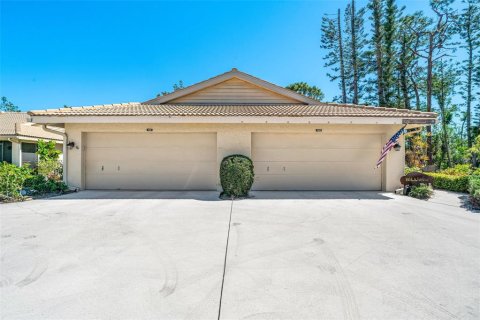 Villa ou maison à vendre à Sarasota, Floride: 2 chambres, 124.49 m2 № 1515740 - photo 27