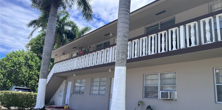 Casa en Miami, Florida 1 dormitorio № 1857390