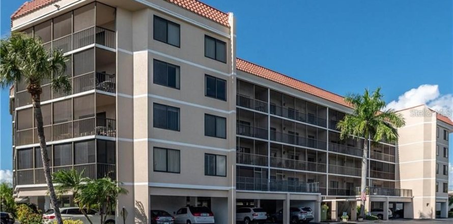 Condo à Punta Gorda, Floride, 2 chambres № 216664