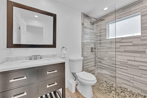 Купить виллу или дом в Форт-Лодердейл, Флорида 4 спальни, 117.24м2, № 1976582 - фото 22