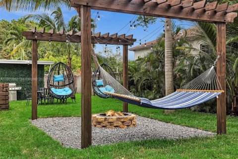 Купить виллу или дом в Форт-Лодердейл, Флорида 4 спальни, 117.24м2, № 1976582 - фото 6