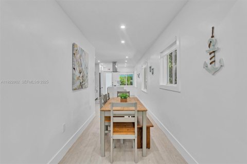 Купить виллу или дом в Форт-Лодердейл, Флорида 4 спальни, 117.24м2, № 1976582 - фото 25