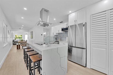 Купить виллу или дом в Форт-Лодердейл, Флорида 4 спальни, 117.24м2, № 1976582 - фото 28