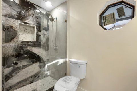 Купить виллу или дом в Пемброк-Пайнс, Флорида 3 спальни, 145.39м2, № 1991112 - фото 23