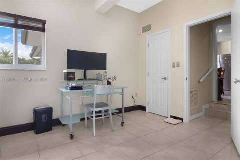 Купить виллу или дом в Хайалиа, Флорида 4 спальни, 182.18м2, № 2049150 - фото 28