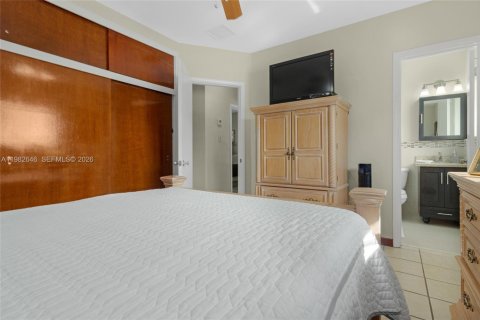 Купить виллу или дом в Хайалиа, Флорида 4 спальни, 182.18м2, № 2049150 - фото 25