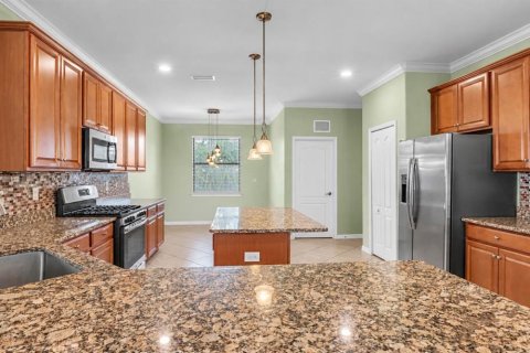 Villa ou maison à louer à Bradenton, Floride: 4 chambres, 207.26 m2 № 2425272 - photo 13