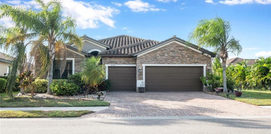 Villa ou maison à Bradenton, Floride 4 chambres, 207.26 m2 № 2425272
