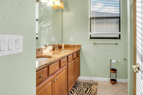 Villa ou maison à louer à Bradenton, Floride: 4 chambres, 207.26 m2 № 2425272 - photo 23