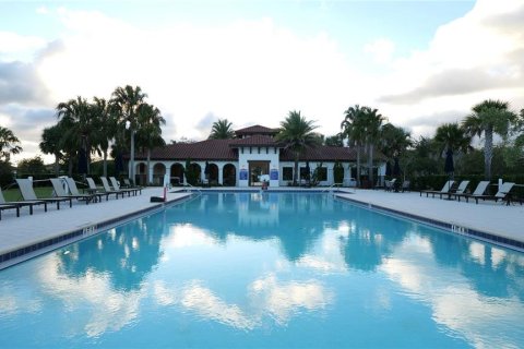 Villa ou maison à louer à Bradenton, Floride: 4 chambres, 207.26 m2 № 2425272 - photo 8