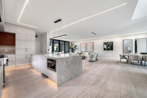 Casa en venta en Hollywood, Florida, 4 dormitorios, 294.41 m2 № 2383109 - foto 10
