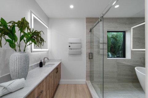 Casa en venta en Hollywood, Florida, 4 dormitorios, 294.41 m2 № 2383109 - foto 27