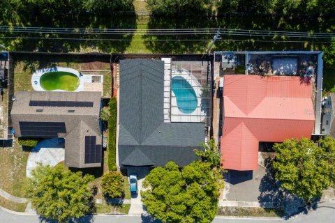 House in Orlando, Florida 5 bedrooms, 210.89 sq.m. № 1880568 - photo 29