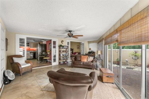 Casa en venta en Clearwater, Florida, 2 dormitorios, 151.8 m2 № 1894153 - foto 11