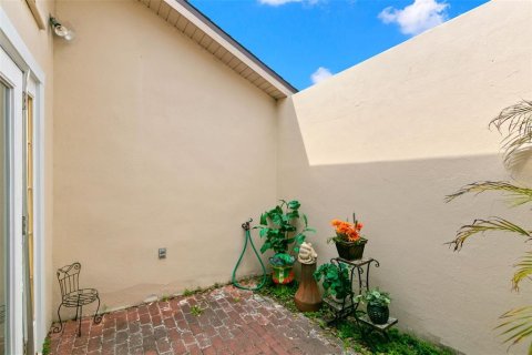 Casa en venta en Clearwater, Florida, 2 dormitorios, 151.8 m2 № 1894153 - foto 15