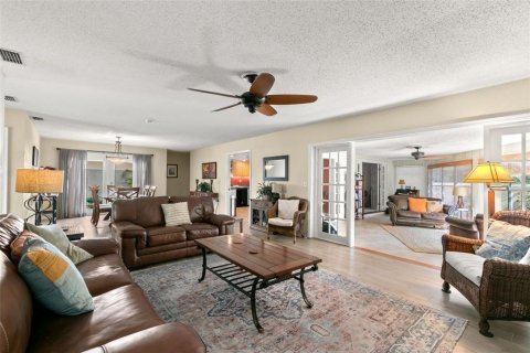 Casa en venta en Clearwater, Florida, 2 dormitorios, 151.8 m2 № 1894153 - foto 5