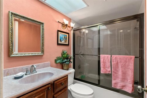 Casa en venta en Clearwater, Florida, 2 dormitorios, 151.8 m2 № 1894153 - foto 21