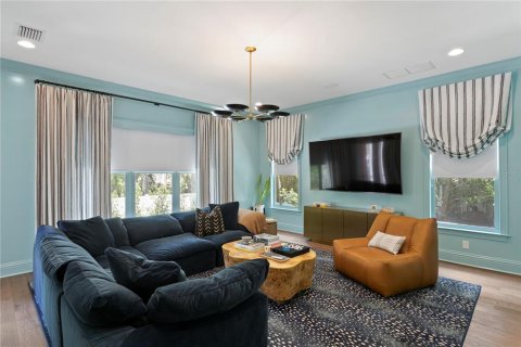 Casa en venta en Tampa, Florida, 4 dormitorios, 477.33 m2 № 1773532 - foto 24