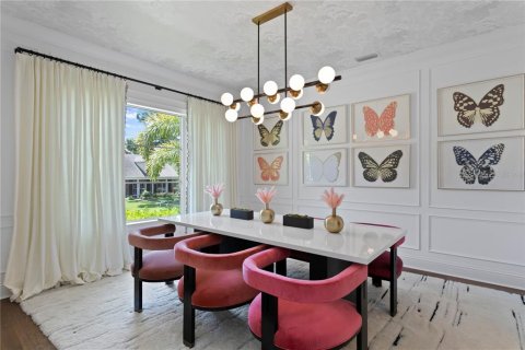 Casa en venta en Tampa, Florida, 4 dormitorios, 477.33 m2 № 1773532 - foto 9