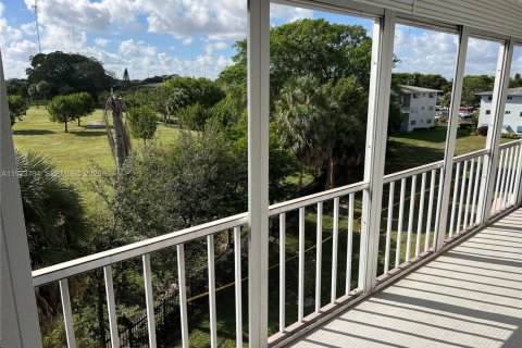 Condominio en venta en Hollywood, Florida, 2 dormitorios, 92.16 m2 № 1983051 - foto 12