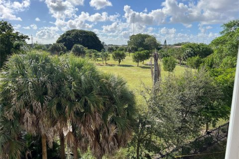 Condominio en venta en Hollywood, Florida, 2 dormitorios, 92.16 m2 № 1983051 - foto 13