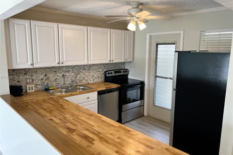 Condominio en venta en Hollywood, Florida, 2 dormitorios, 92.16 m2 № 1983051 - foto 7