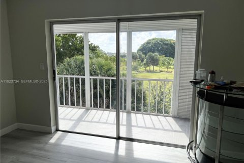 Condominio en venta en Hollywood, Florida, 2 dormitorios, 92.16 m2 № 1983051 - foto 10