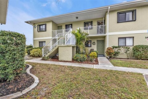 Condominio en alquiler en Punta Gorda, Florida, 2 dormitorios, 82.31 m2 № 1822577 - foto 1