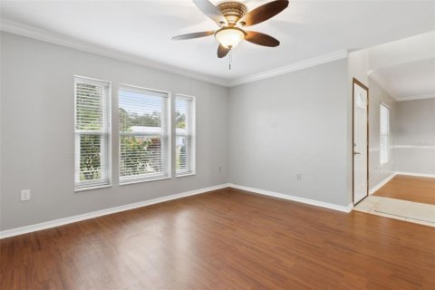 House in Titusville, Florida 4 bedrooms, 223.99 sq.m. № 1625412 - photo 15