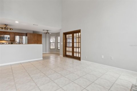 House in Titusville, Florida 4 bedrooms, 223.99 sq.m. № 1625412 - photo 22