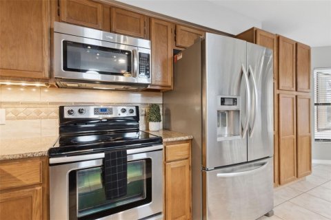 House in Titusville, Florida 4 bedrooms, 223.99 sq.m. № 1625412 - photo 26