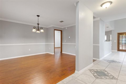 House in Titusville, Florida 4 bedrooms, 223.99 sq.m. № 1625412 - photo 18
