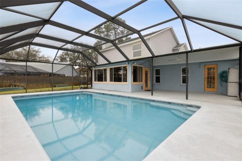 House in Titusville, Florida 4 bedrooms, 223.99 sq.m. № 1625412 - photo 2